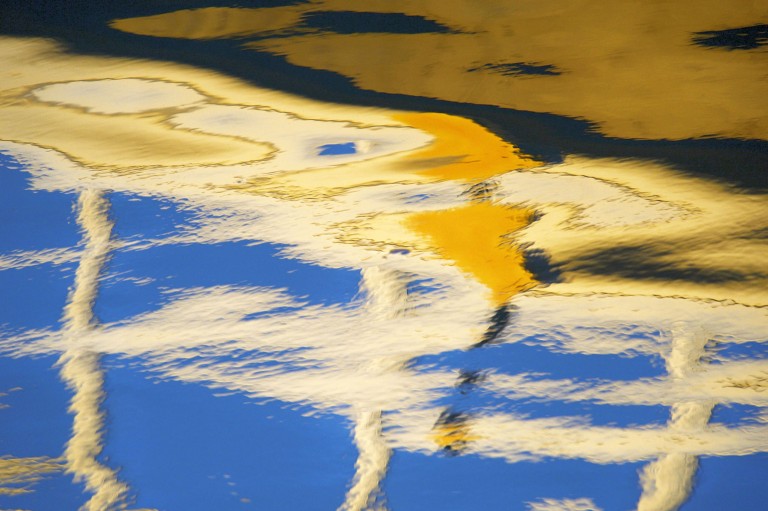 202_opg_20151122_France_Nanterre_SeineAbstraite_0101.jpg 202_opg_20151122_France_Nanterre_SeineAbstraite_0101.jpg