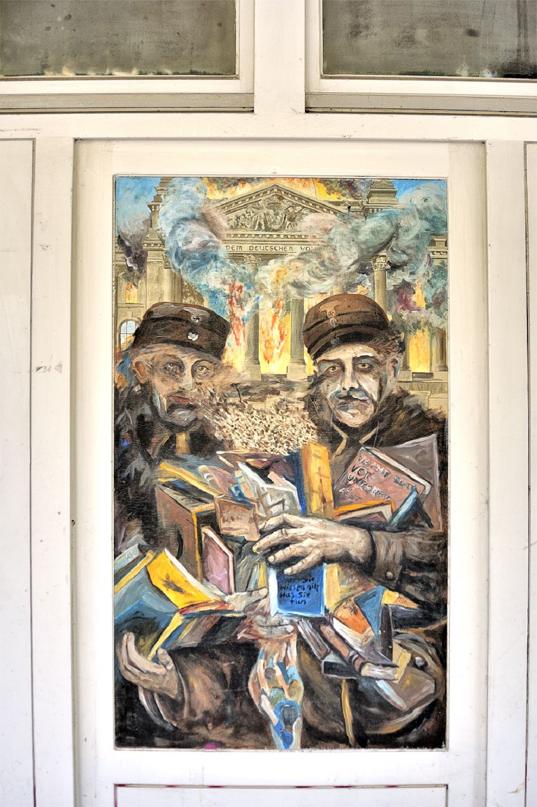 310_opg_20100502_Allemagne_Berlin_Graff_0166.jpg 310_opg_20100502_Allemagne_Berlin_Graff_0166.jpg