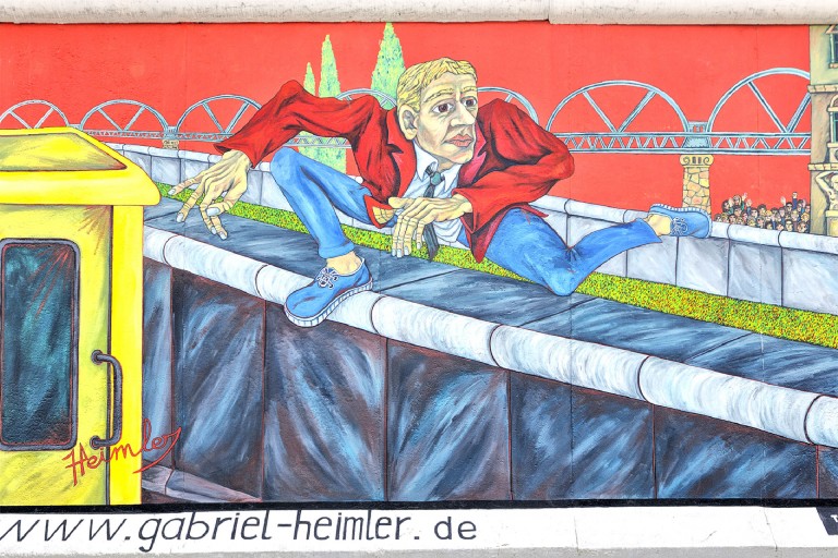 303_opg_20100428_Allemagne_Berlin_Graff_0133.jpg 303_opg_20100428_Allemagne_Berlin_Graff_0133.jpg