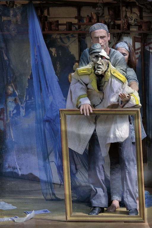 0453_opg_20140608_Nanterre_Parades_0083.jpg 0453_opg_20140608_Nanterre_Parades_0083.jpg