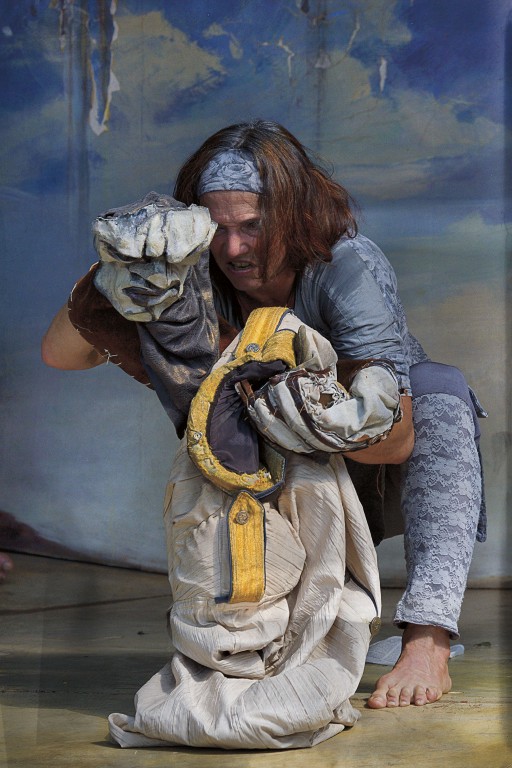 0455_opg_20140608_Nanterre_Parades_0038.jpg 0455_opg_20140608_Nanterre_Parades_0038.jpg