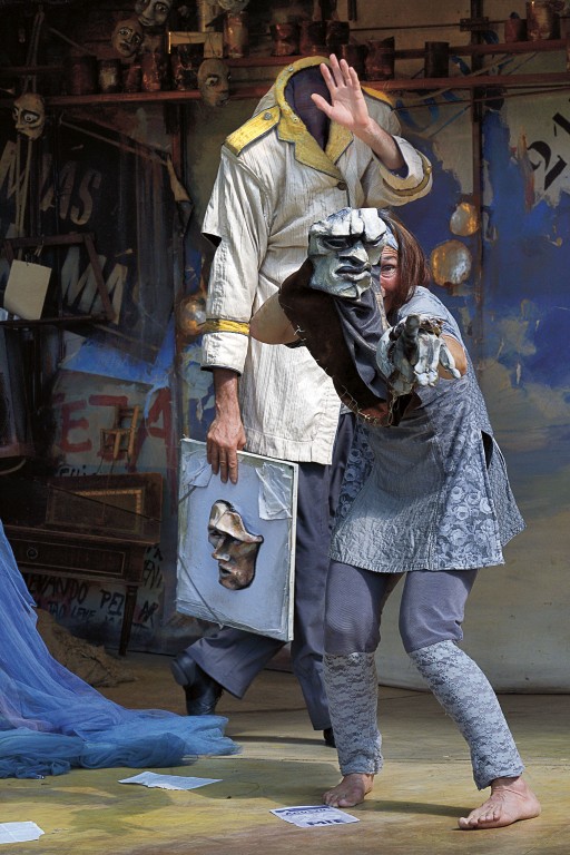 0441_opg_20140608_Nanterre_Parades_0040.jpg 0441_opg_20140608_Nanterre_Parades_0040.jpg